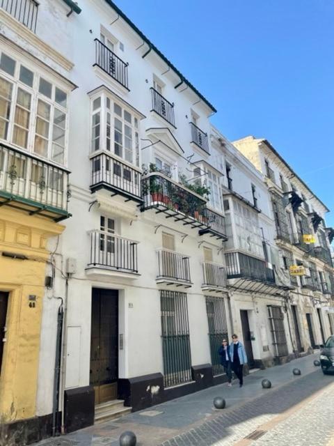 Gatu La Joya Escondida " Preferente Mayores De 25 Anos Y Familias " El Puerto de Santa Maria Exterior foto